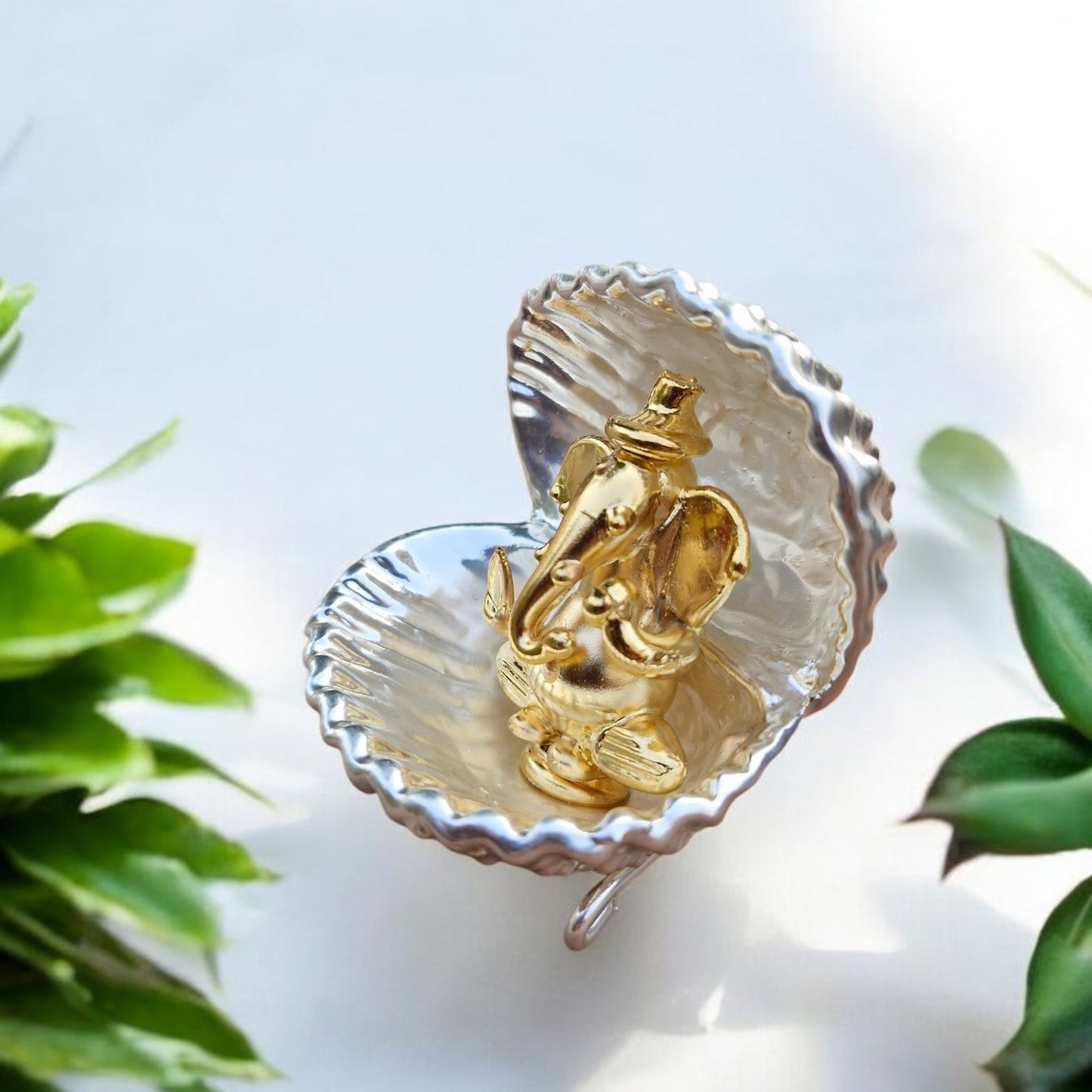 Silver Alloy with Gold Plating Shell Ganpati.