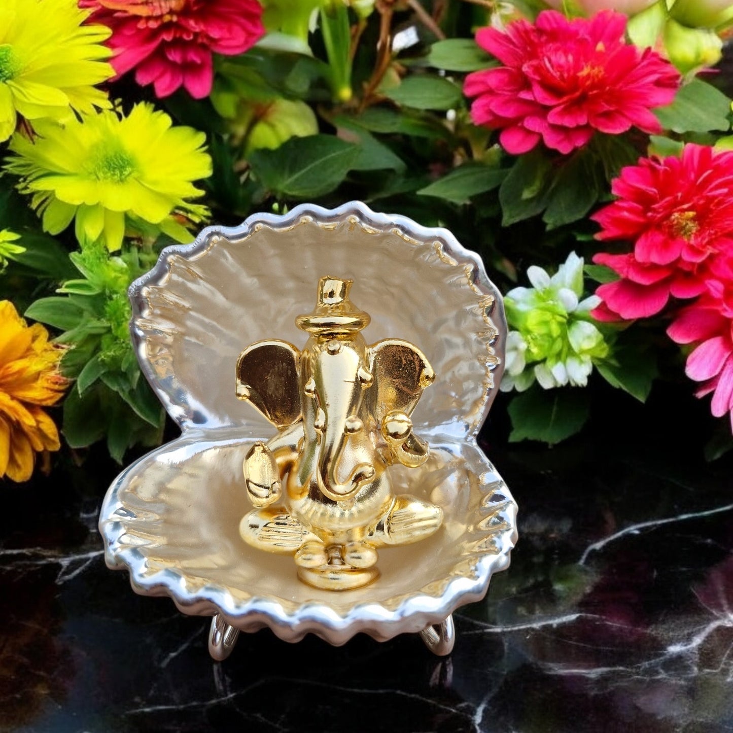 Silver Alloy with Gold Plating Shell Ganpati.