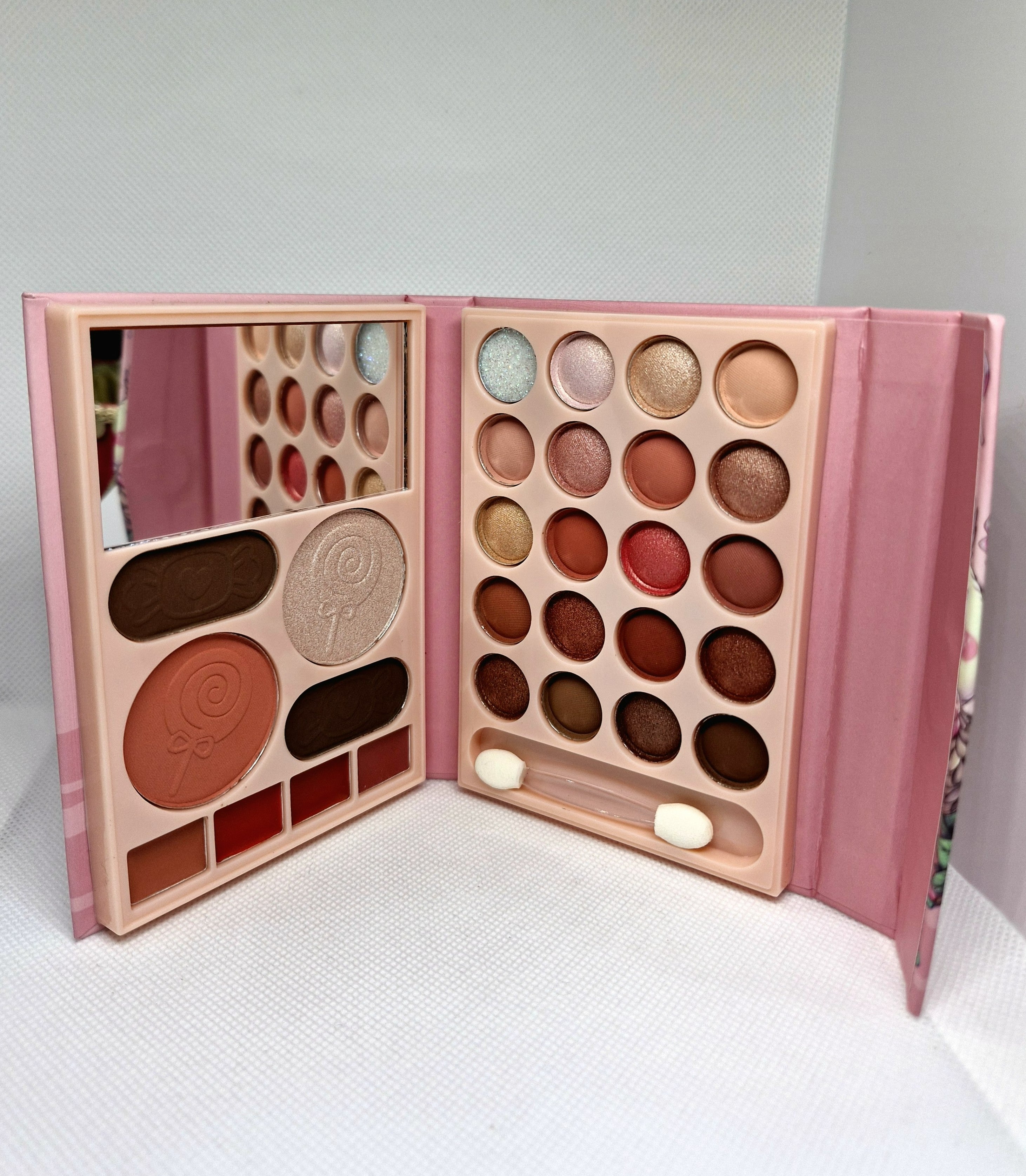 Makeup Book
